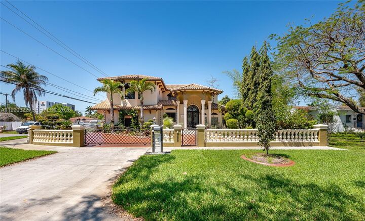 Property Photo:  588 Miller Dr  FL 33166 