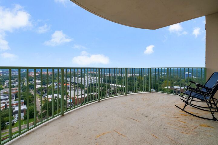 Property Photo:  300 S Duval Street 2101  FL 32301 