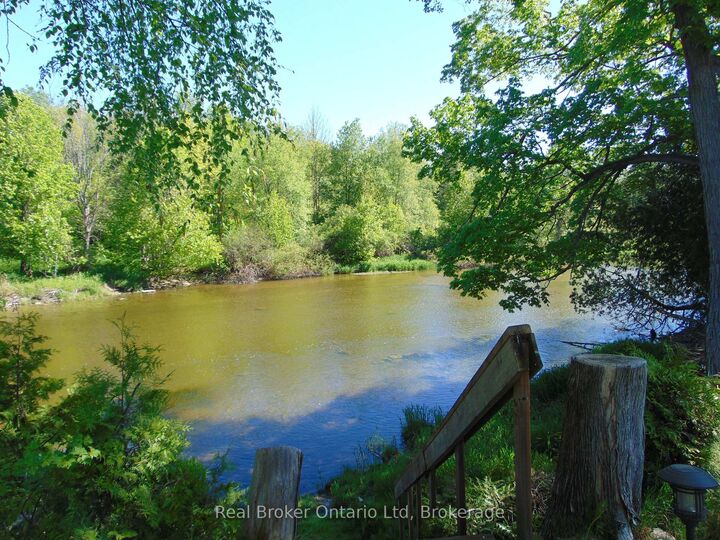 Property Photo: 16 Twin River Drive N ON N0H 2T0