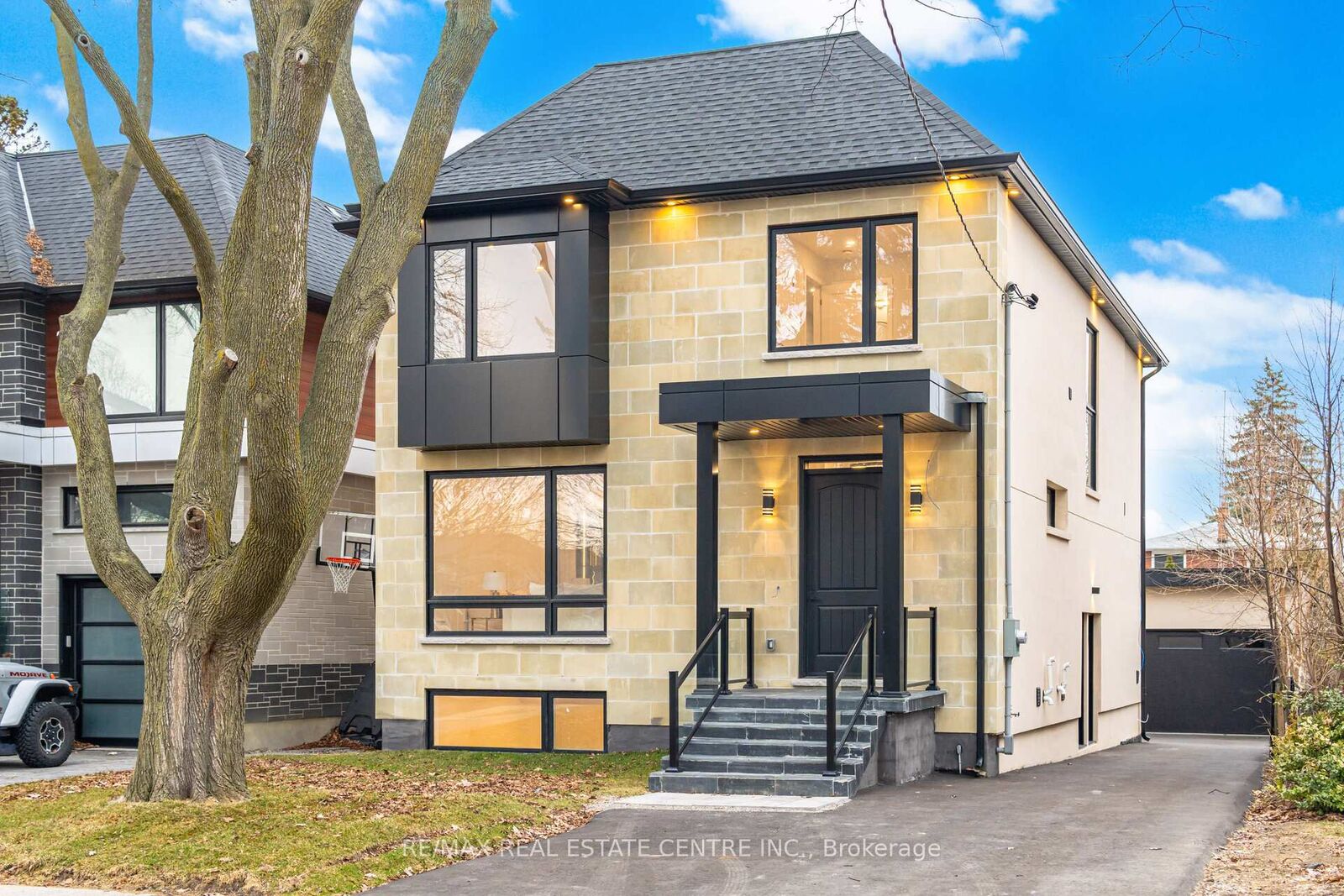 Property Photo:  11 Bentley Drive  ON M8Z 3L9 