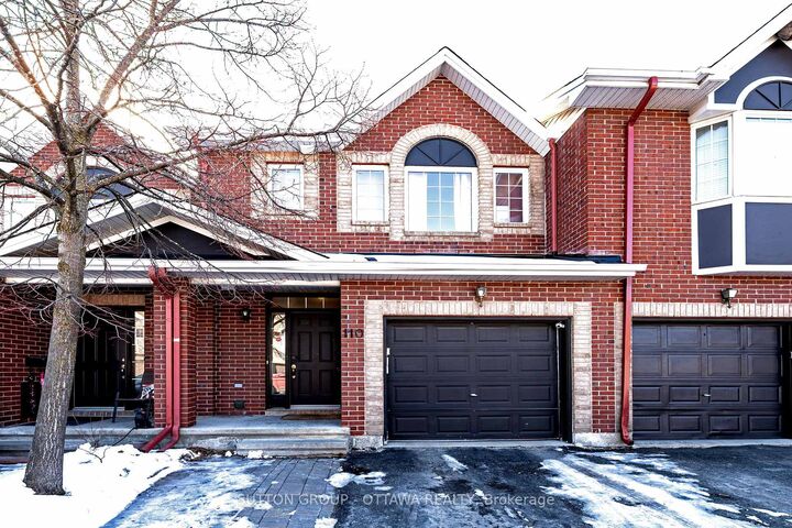 110 Chartley Private — photo 1
