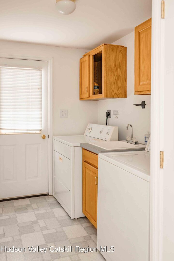 Property Photo: 85 Vero NY 12603