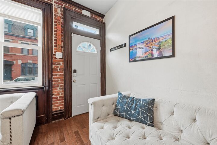 Property Photo: 2120 Sidney St PA 15203