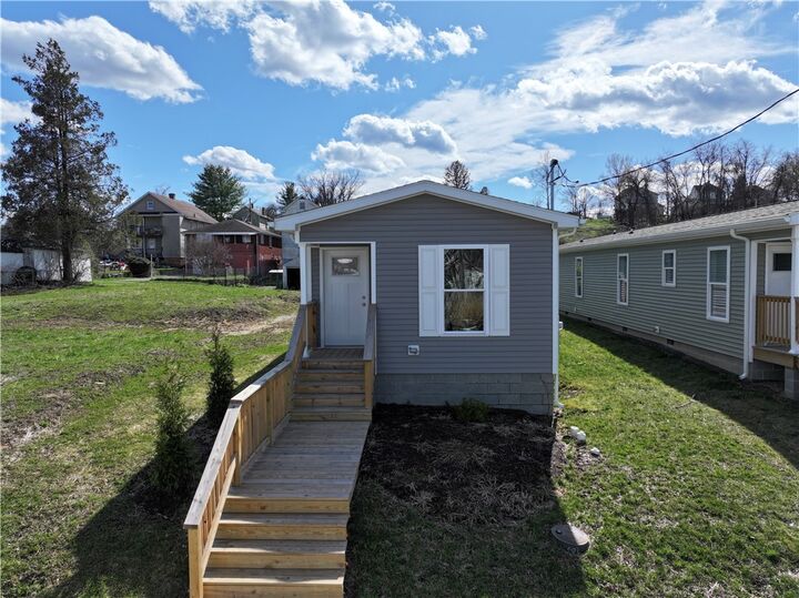 Property Photo:  444 Motheral Ave  PA 15062 