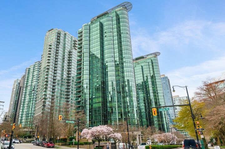 555 Jervis Street 1308 — photo 1