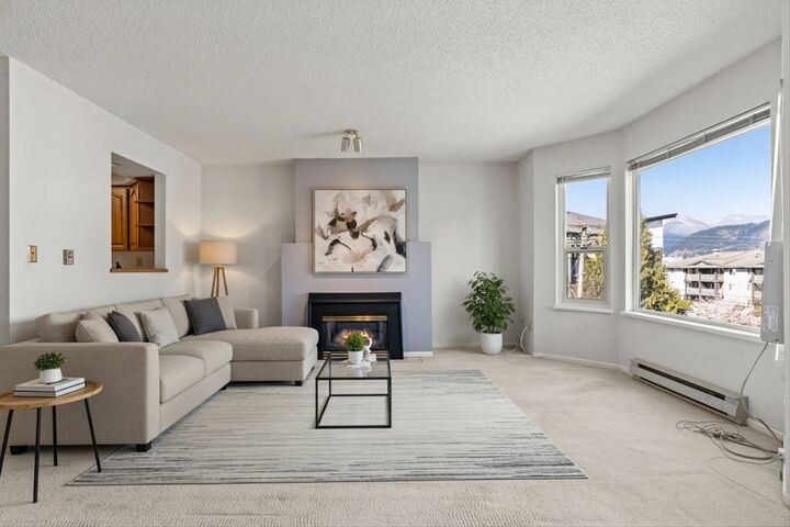 Property Photo:  45604 Brett Avenue 302  BC V2P 1N9 