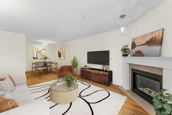 Property Photo: 4758 53 Street 302 BC V4K 2Z1