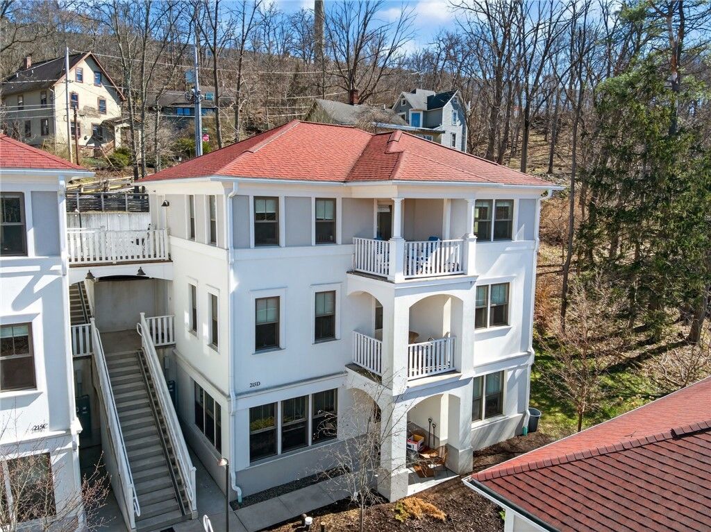 Property Photo:  215 W Spencer Street D2  NY 14850 