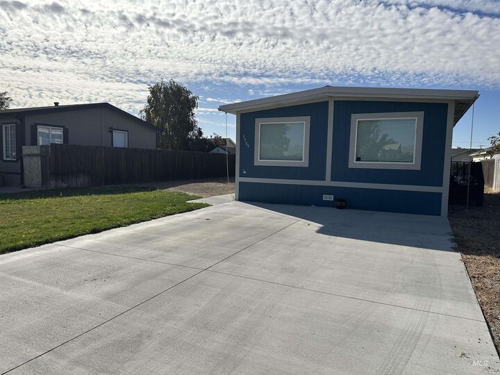 Property Photo: 1705 Windmere ID 83647