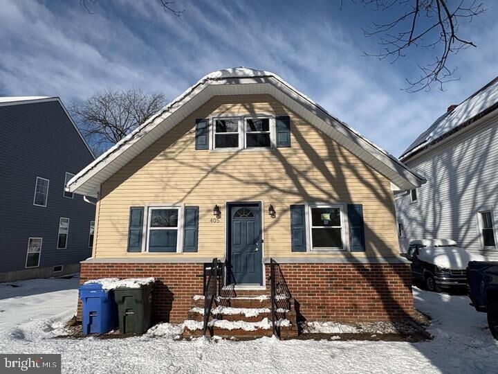 Property Photo:  405 Elm Avenue  NJ 08077 