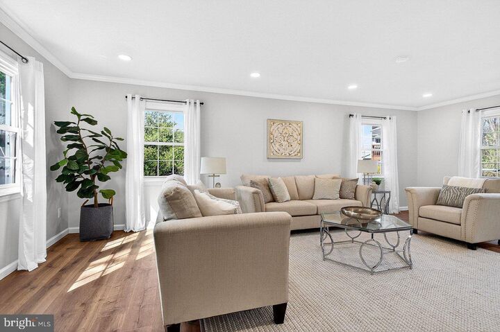 Property Photo:  2 Springwood Drive  NJ 08550 