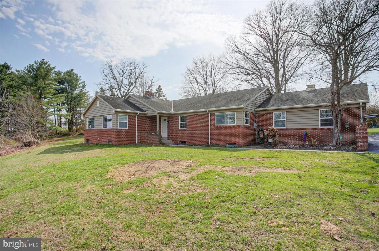 Property Photo:  6612 Moulstown Rd E  PA 17331 