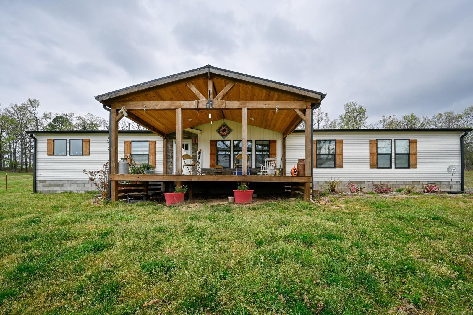 Property Photo: 665 Highway 246 AR 71971