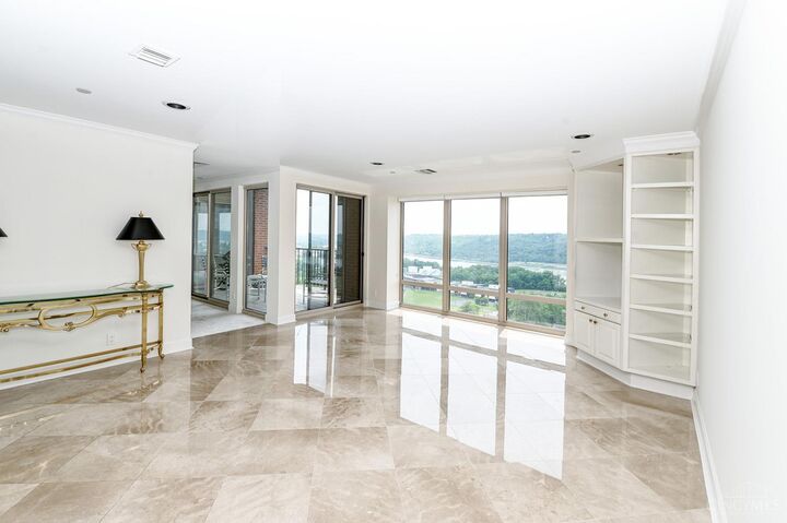 Property Photo: 3435 Golden Avenue OH 45226