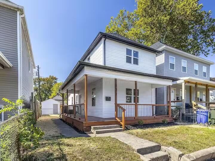 Property Photo: 137 N Yale Avenue OH 43222