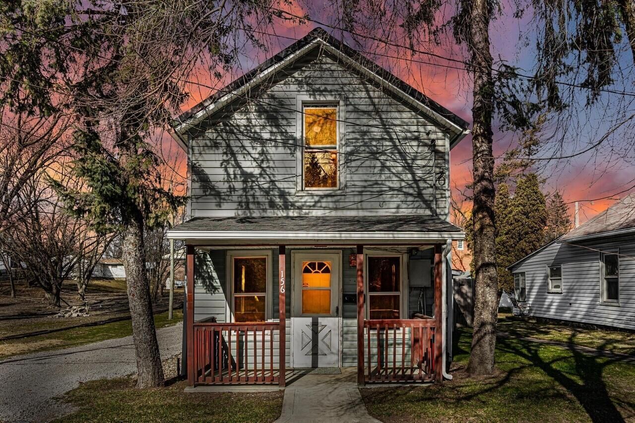 Property Photo: 156 London Road OH 43015