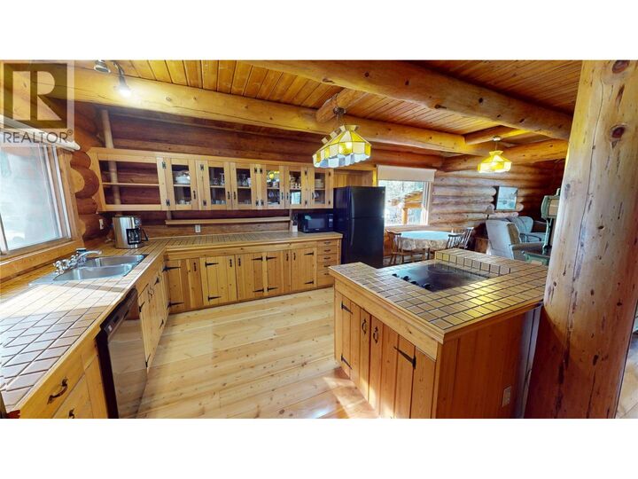 Property Photo: 4892 Ogilvey Avenue BC V0A 1L1