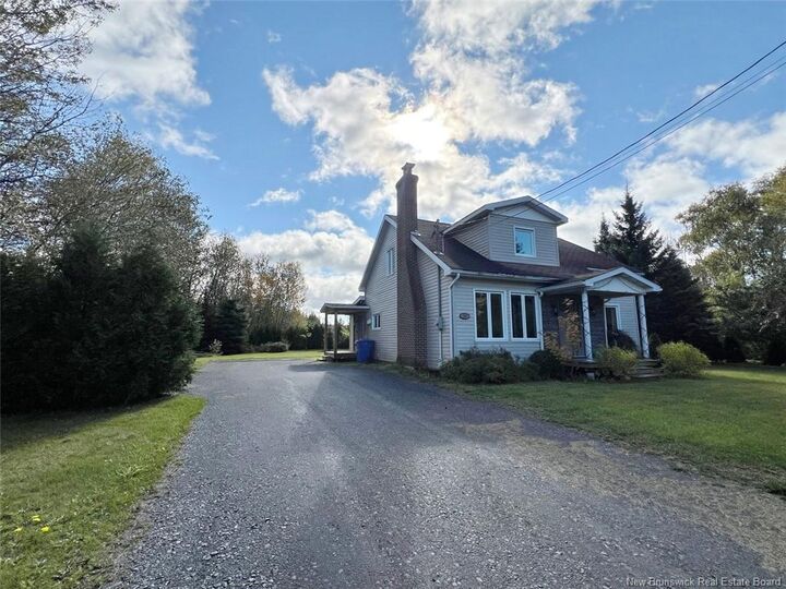 30 Hubert Street — photo 1