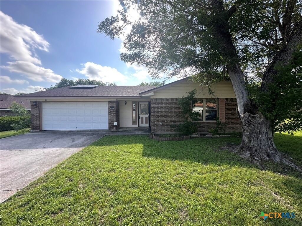 Property Photo:  1810 Gautier Avenue  TX 76549 