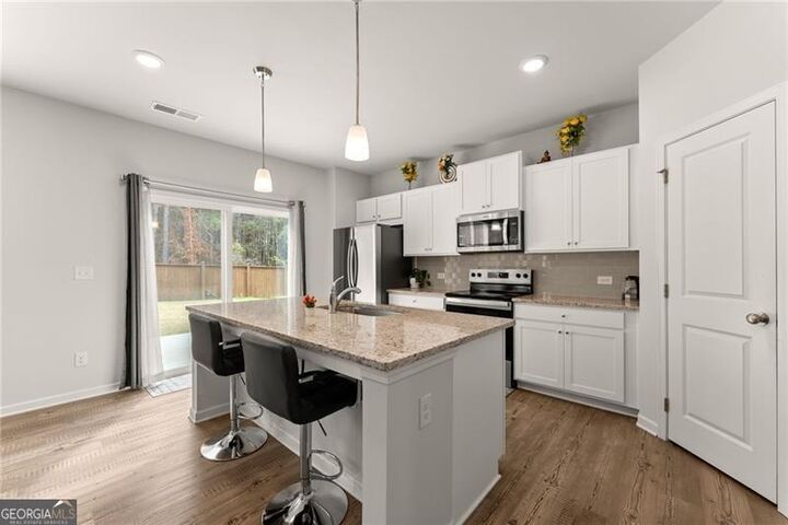 Property Photo:  275 Springwood Lane  GA 30534 