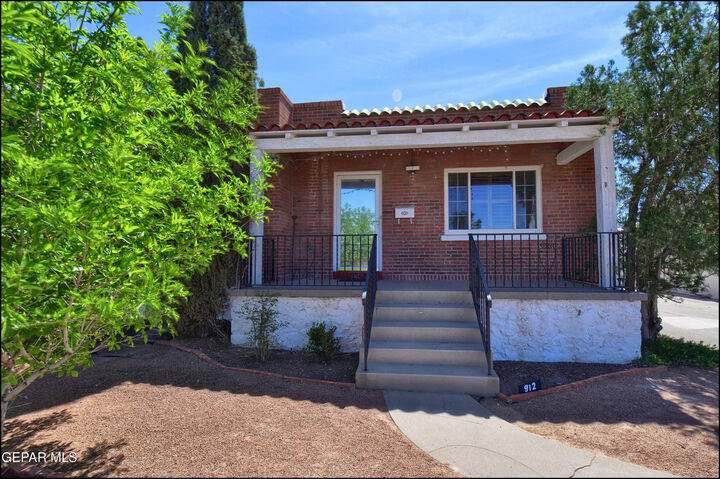 Property Photo:  912 Mesita Drive  TX 79902 