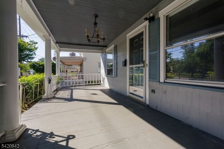 Property Photo: 606 N Washington Ave NJ 08812
