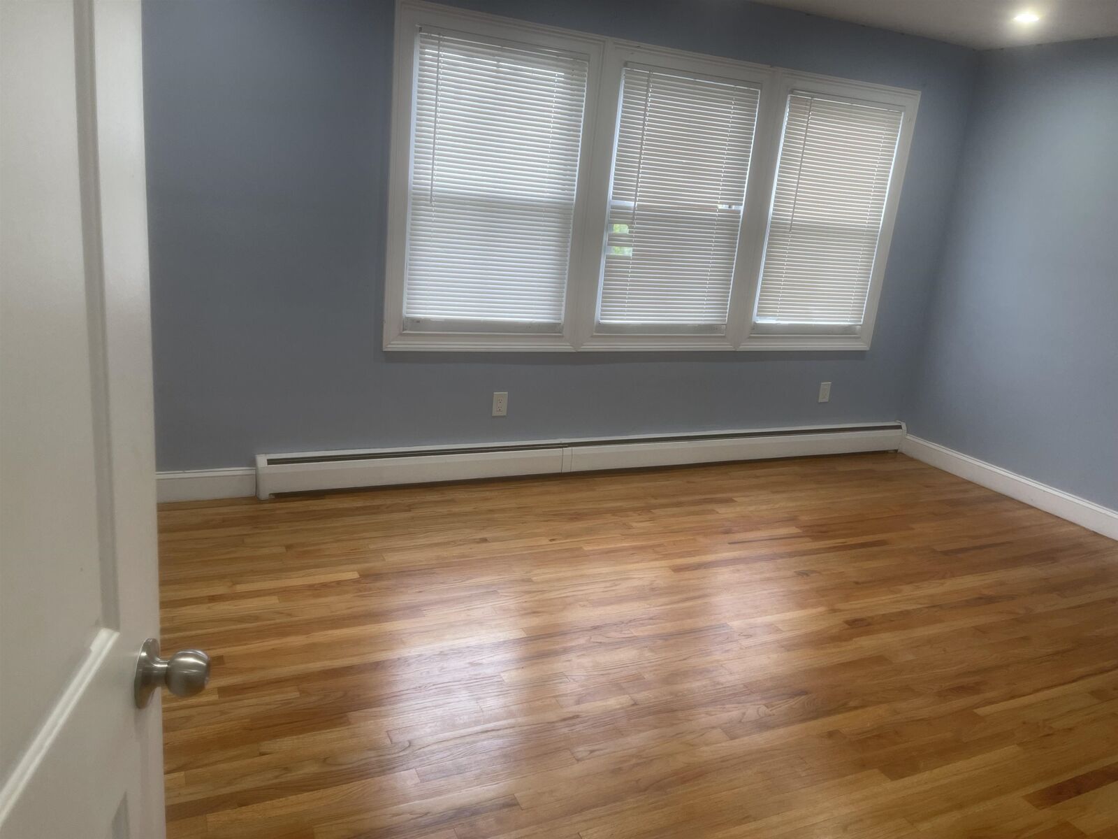 Property Photo: 442 New York Ave 2 NJ 07307