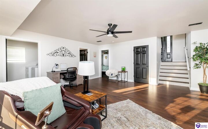 Property Photo:  350 Vineland Place Drive  KY 40175 