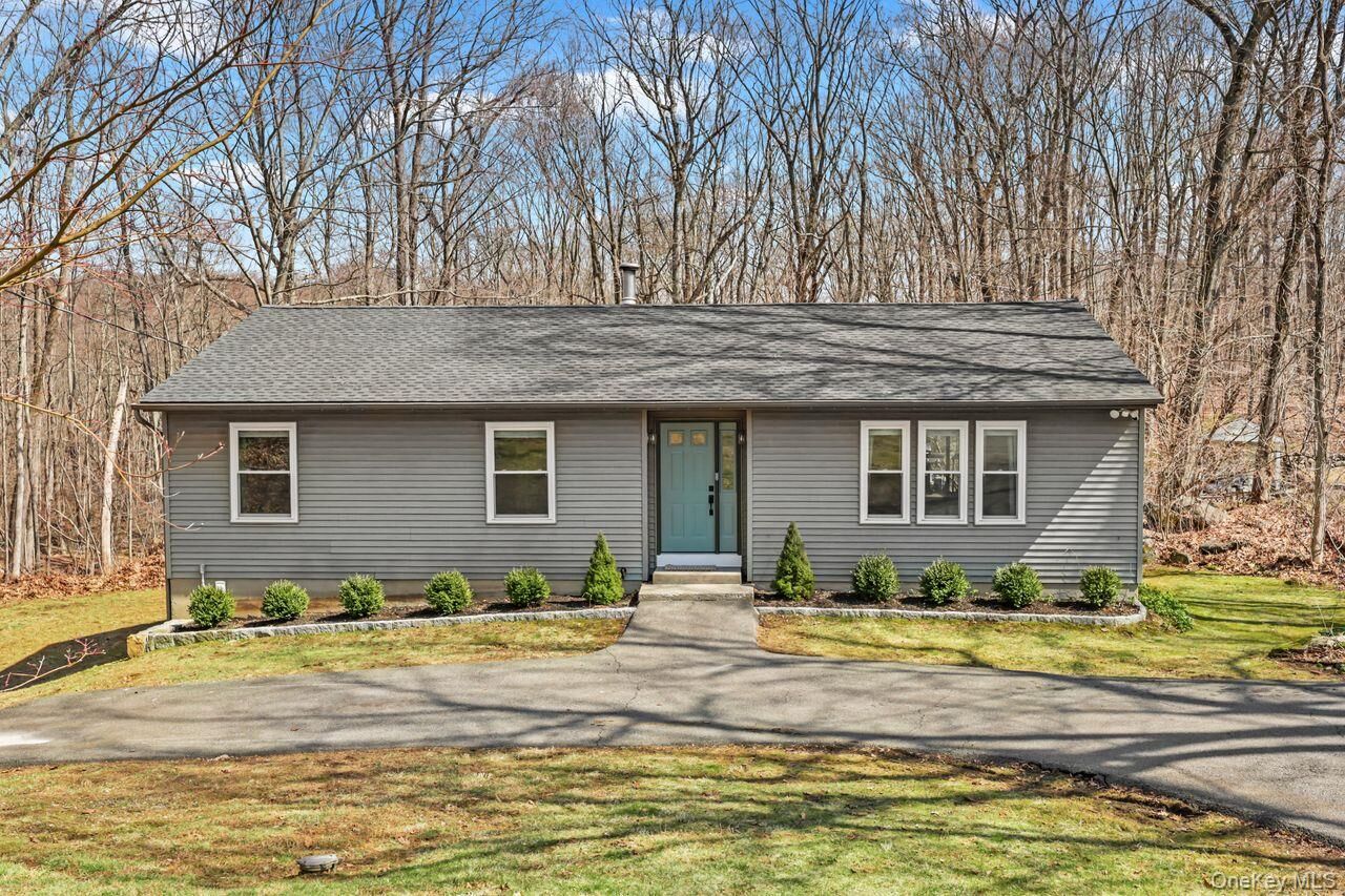 Property Photo:  158 Kent Shore Drive  NY 10512 