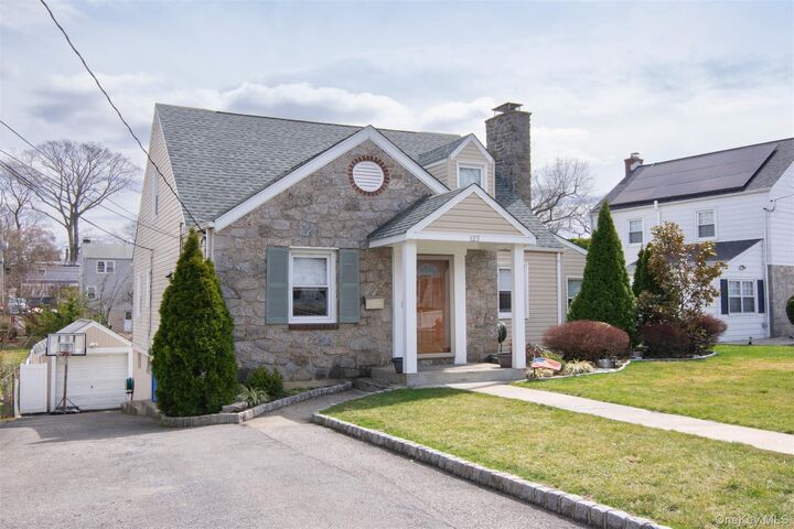Property Photo: 123 Hildreth Place NY 10704