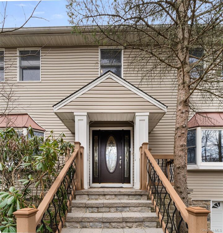 Property Photo:  20 Mendham Avenue  NY 10706 