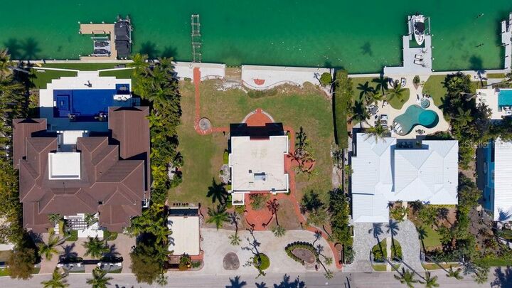 Property Photo:  679 Norsota Way  FL 34242 