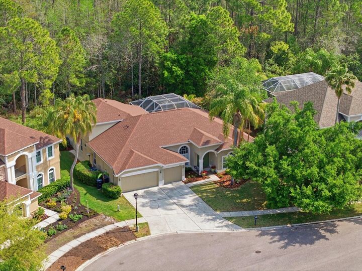 Property Photo: 18931 Chaville Road FL 33558