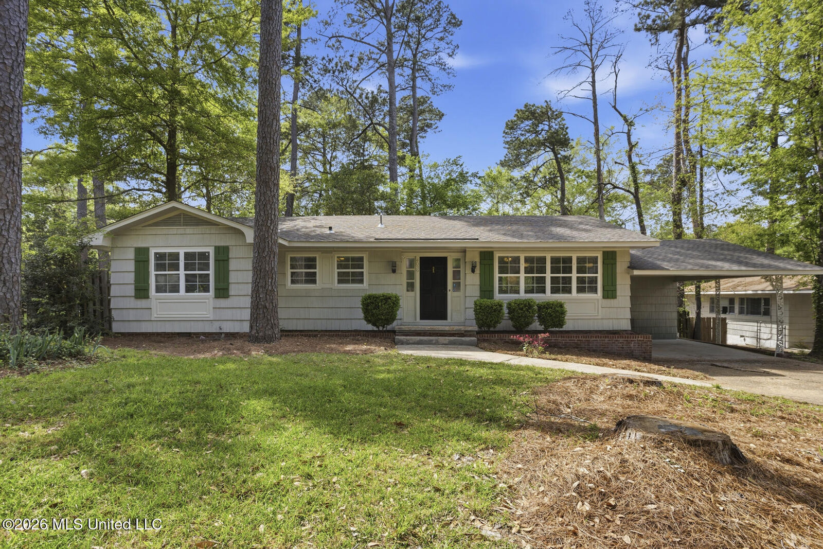 Property Photo:  4039 Berkley Drive  MS 39211 