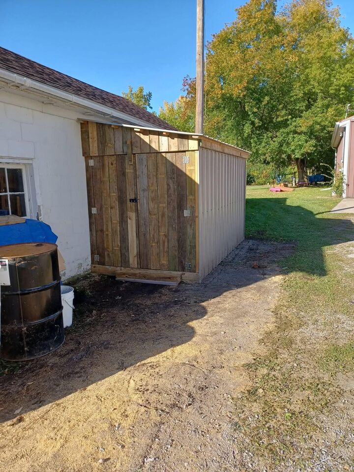 Property Photo:  3384 N Euclid Avenue  MI 48706 