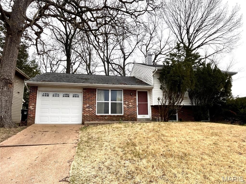 Property Photo:  4208 Massabielle Drive  MO 63129 