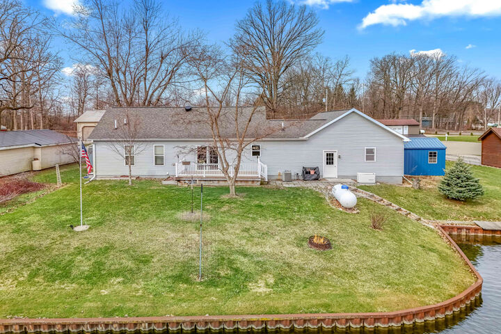 Property Photo:  6877 Rowley Drive  MI 49266 