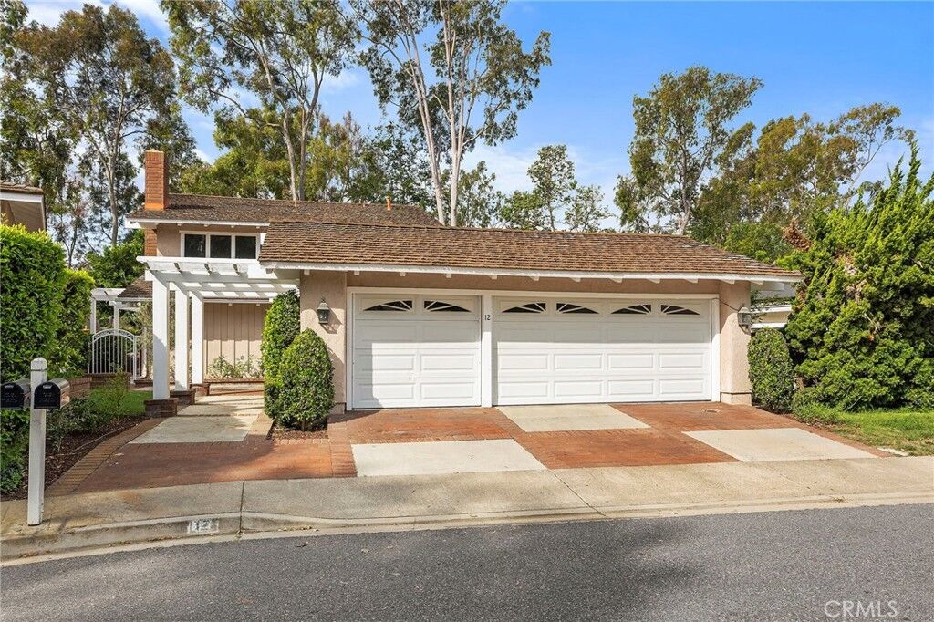 Property Photo:  12 Rolling Brook  CA 92603 