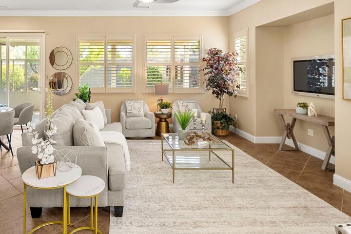 Property Photo: 2366 Langtree Drive CA 95747