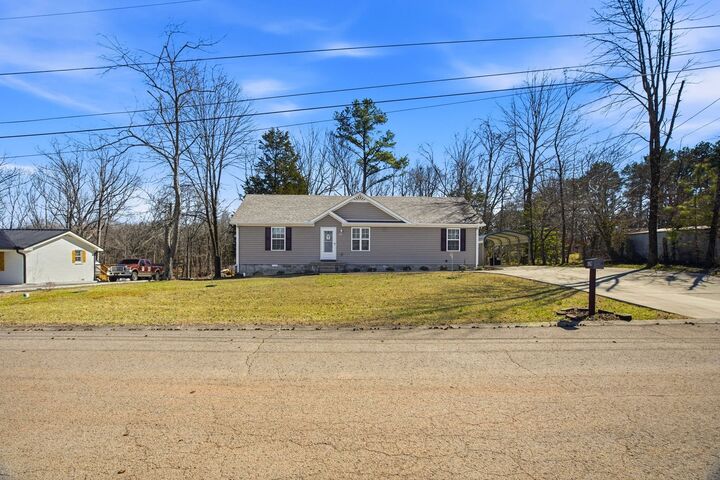 Property Photo:  439 Hickory Bend Dr  TN 37073 