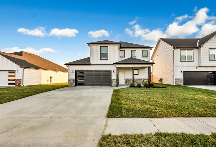 Property Photo: 515 Ayden Ln TN 37042