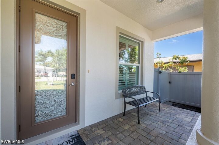 Property Photo:  730 95th Avenue N  FL 34108 