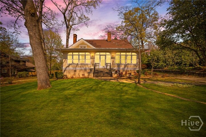 Property Photo:  268 Woodlawn Avenue  GA 30606 