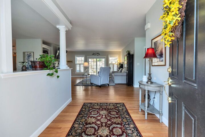 Property Photo:  280 Sylvan Lane  NH 03102 