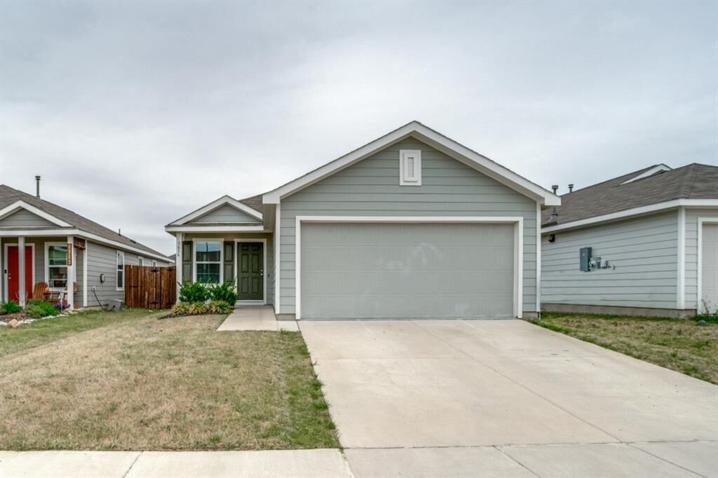 Property Photo:  3616 Kinglet Court  TX 75071 