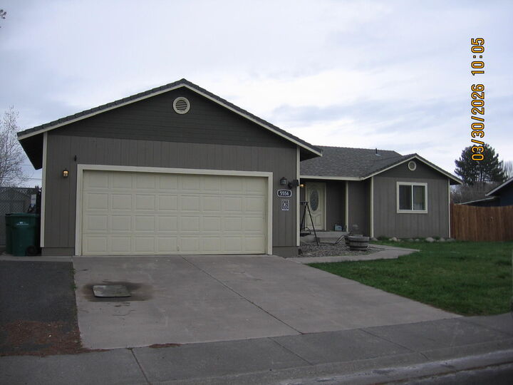 Property Photo: 5556 State Street OR 97603