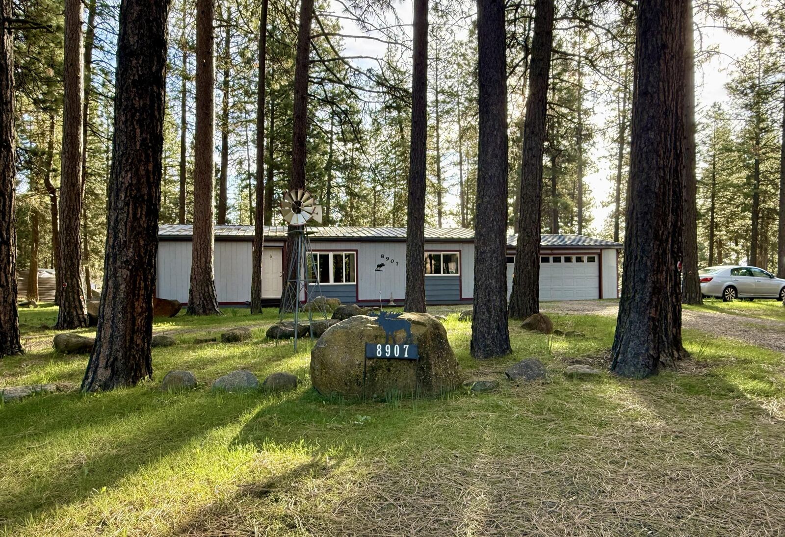 Property Photo:  8907 Big Pine Way  OR 97601 