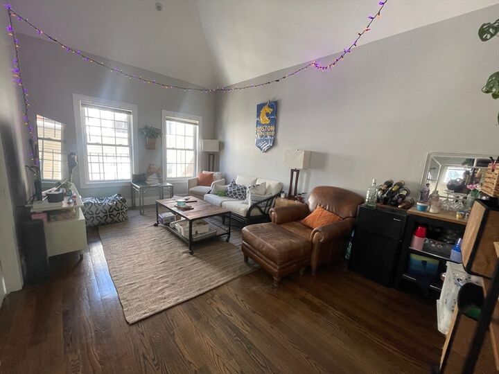 Property Photo: 781 Parker St 3 MA 02120
