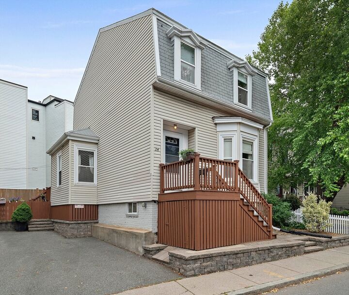 Property Photo:  24 Moseley St  MA 02125 