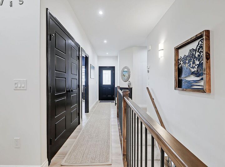 Property Photo:  1627 Montrose Terrace SE  AB T1V 0B5 